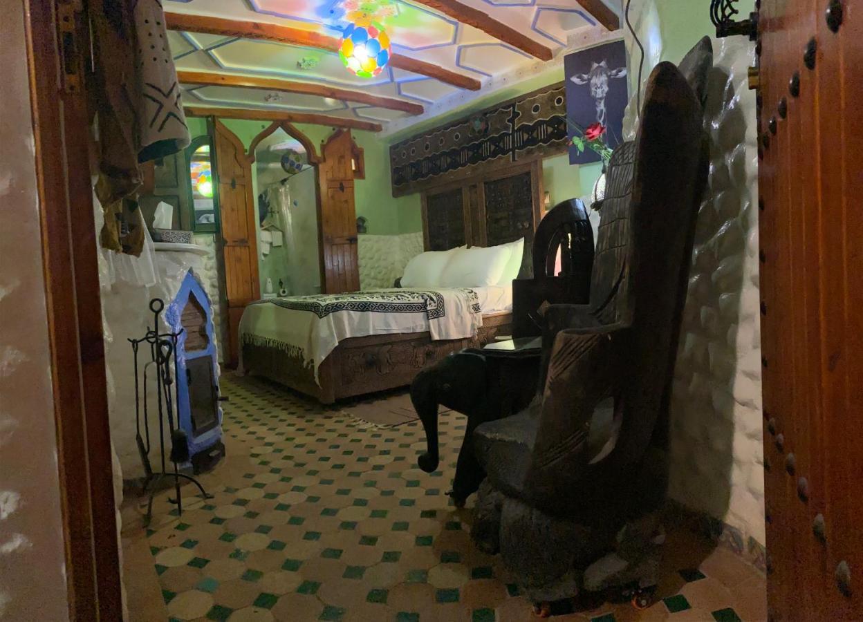 Riad Azurite เชฟชาอูน ภายนอก รูปภาพ