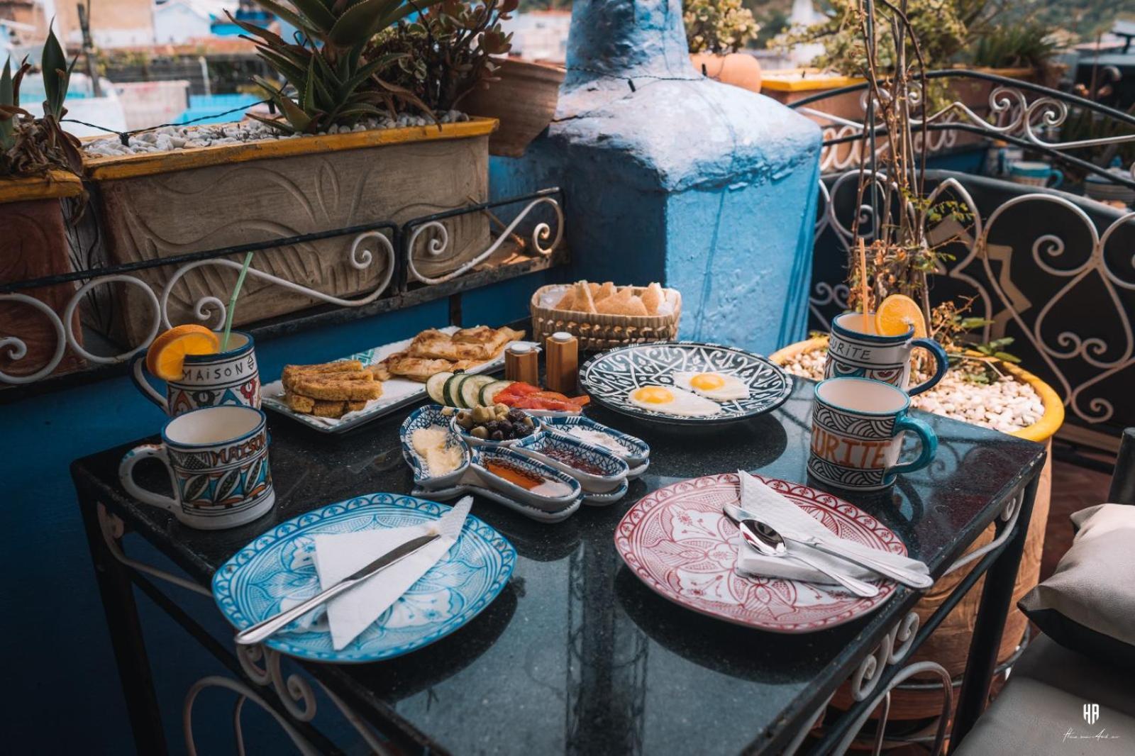Riad Azurite เชฟชาอูน ภายนอก รูปภาพ